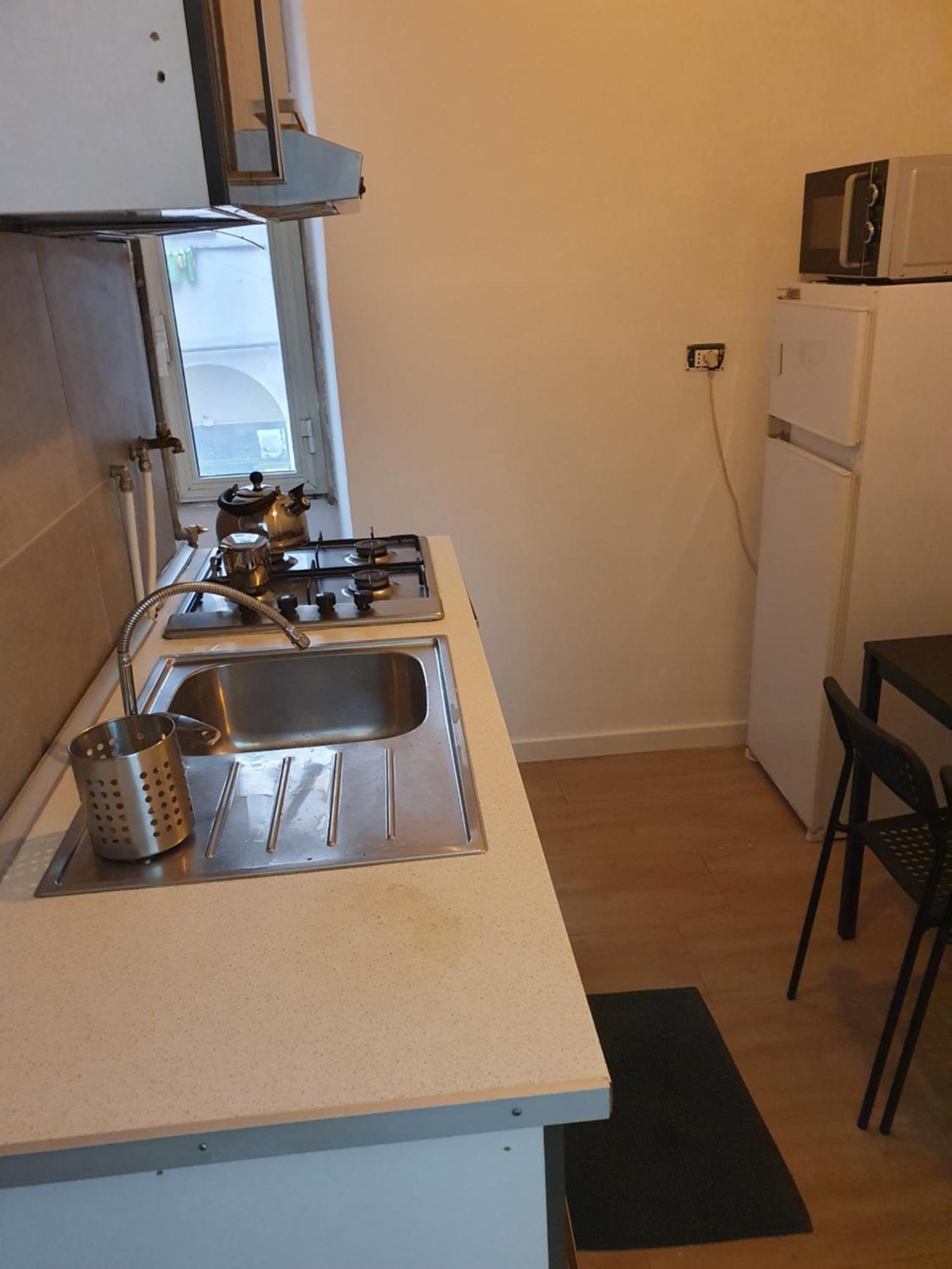 Hostel Frank 35 Rzym Zewnętrze zdjęcie